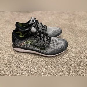 Men’s Nike Free RN Flynit shoe size 11
